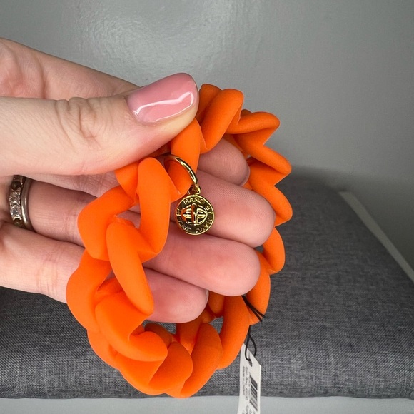 NEW Marc By Marc Jacob’s Rubber Katie Bracelet NWT - Picture 3 of 5